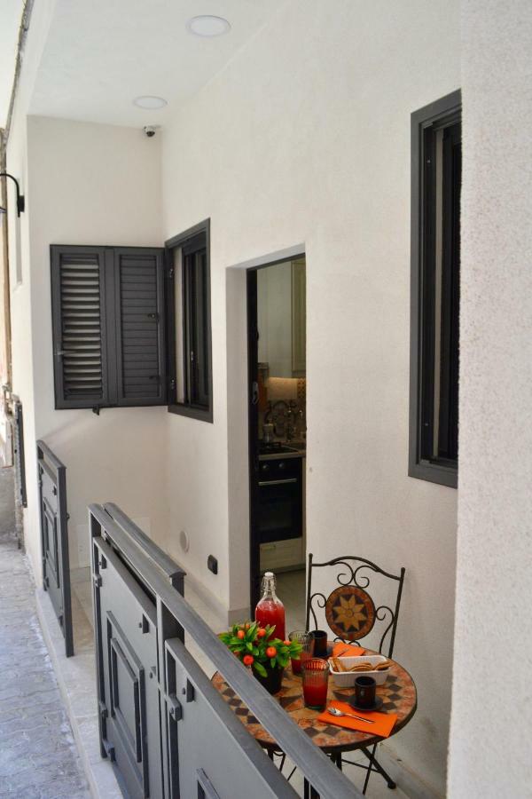 I Pupi - Sicilian Apartment Giardini-Naxos Exterior foto