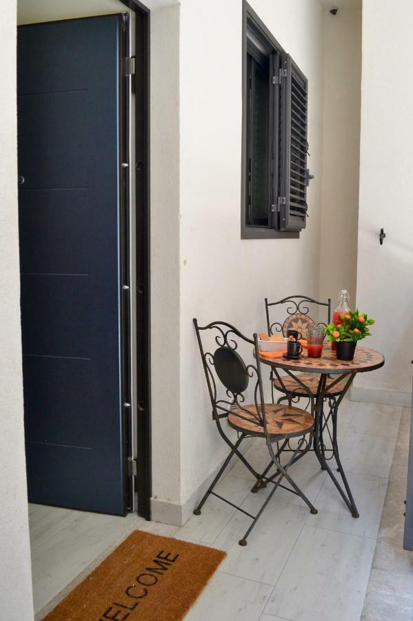I Pupi - Sicilian Apartment Giardini-Naxos Exterior foto
